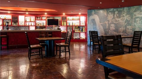 Camino Real Guadalajara, Restaurant