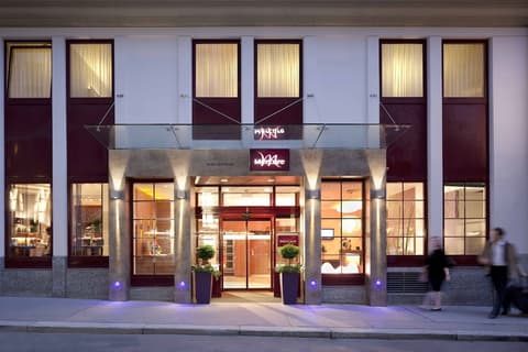 Hotel Mercure Wien Zentrum, Property entrance