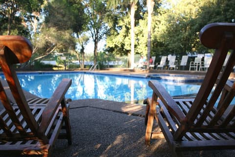 Hunter Valley Resort, Outdoor pool