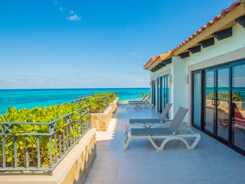 Fiesta Americana Cancun Villas, Terrace/patio