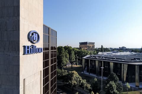 Hilton Strasbourg, Exterior