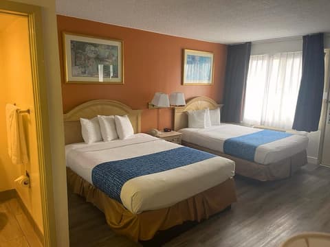 Travelodge by Wyndham San Francisco Airport North, Room