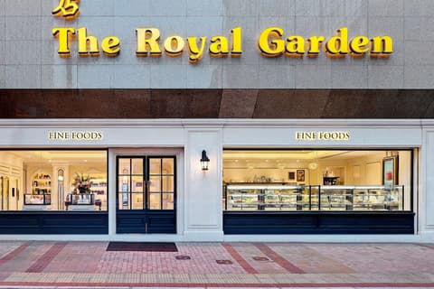 The Royal Garden, Restaurant