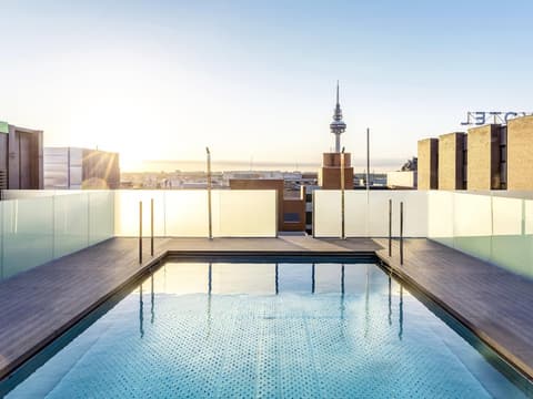 Novotel Madrid Center, Pool