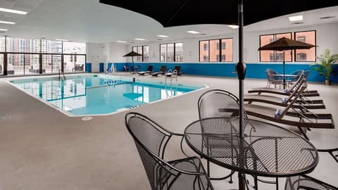 Best Western River North Hotel, Indoor pool