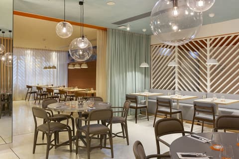 Pullman Paris Montparnasse Hotel, Restaurant