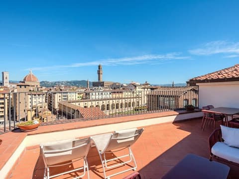 B&B Hotel Firenze Pitti Palace al Ponte Vecchio, Terrace/patio