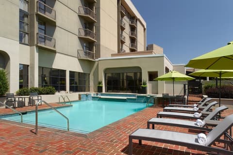 Charlotte Marriott SouthPark, Pool