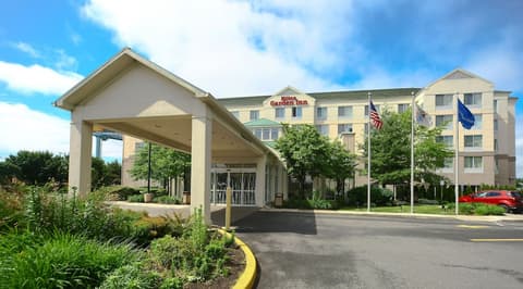 Hilton Garden Inn Secaucus/Meadowlands, Exterior