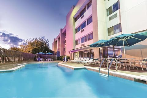 La Quinta Inn by Wyndham Austin North, Pool