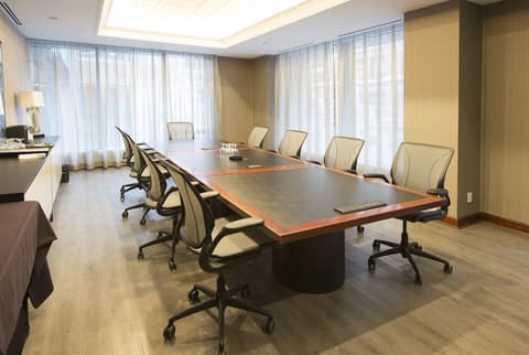 Cambridge Suites Toronto, Meeting facility