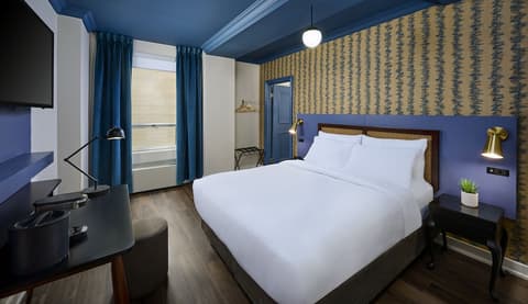 Hotel Victoria, Room