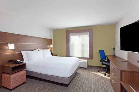 Holiday Inn Express West Los Angeles by IHG, Room