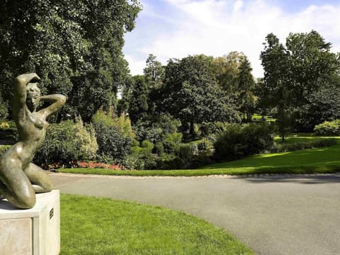 Mercure Angers Centre De Congres, Miscellaneous