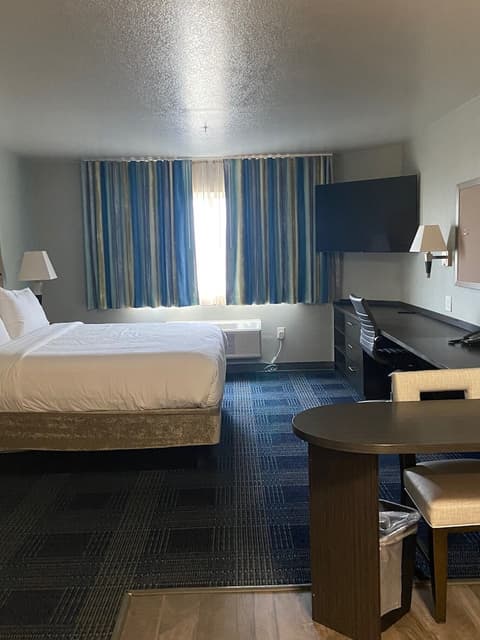 Extended Studio Hotel Ontario, Room