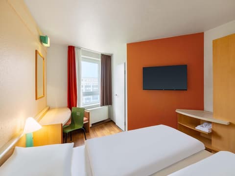 B&B HOTEL Bochum Hbf-Süd, Room