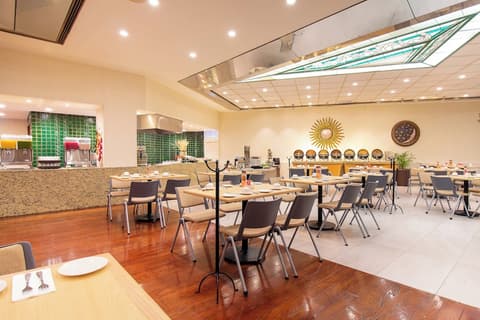 Guadalajara Plaza Expo Business Class, Restaurant