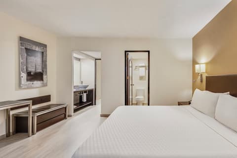 Fiesta Inn Guadalajara Expo, Room