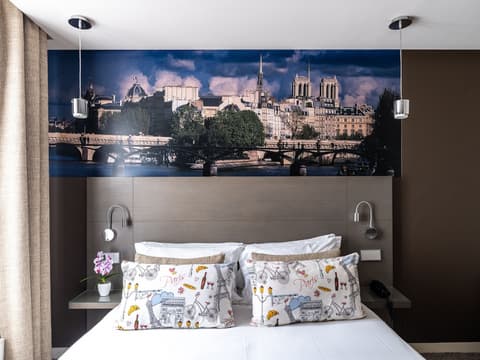 Hôtel Minerve Paris, Room