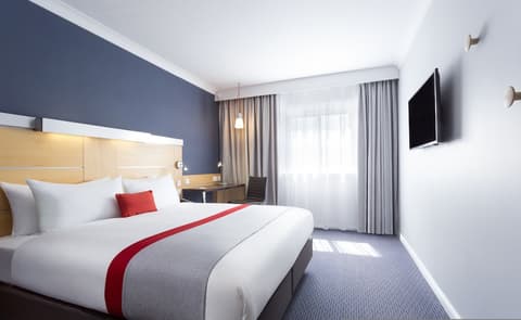 Holiday Inn Express London - Southwark by IHG, Room