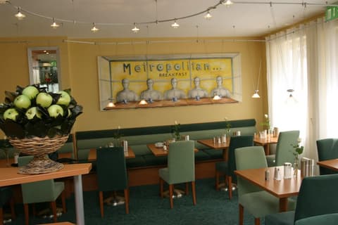 Memphis Hotel, Restaurant