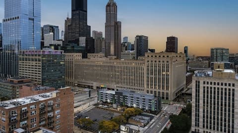 Holiday Inn & Suites Chicago - Downtown by IHG, Aerial view