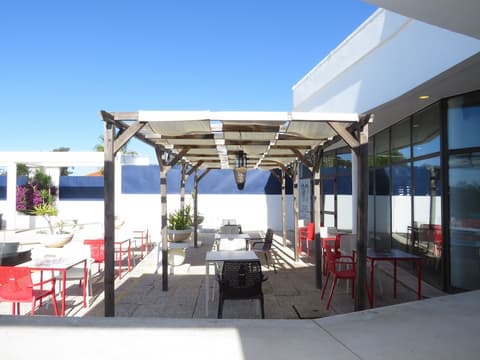 ibis Faro Algarve, Sundeck