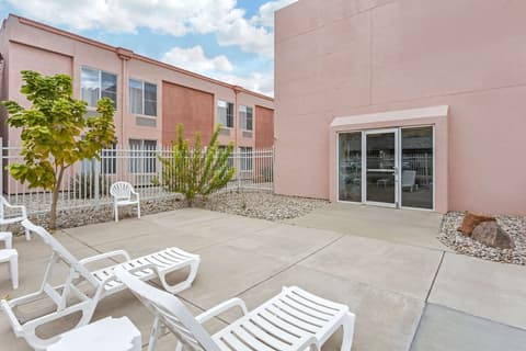 Quality Suites Moab near Arches National Park, Pool