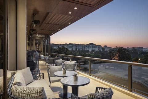 Hilton Istanbul Bosphorus, Lobby