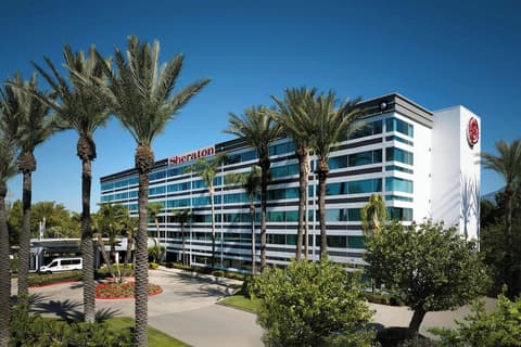Sheraton Ontario Airport Hotel, Exterior