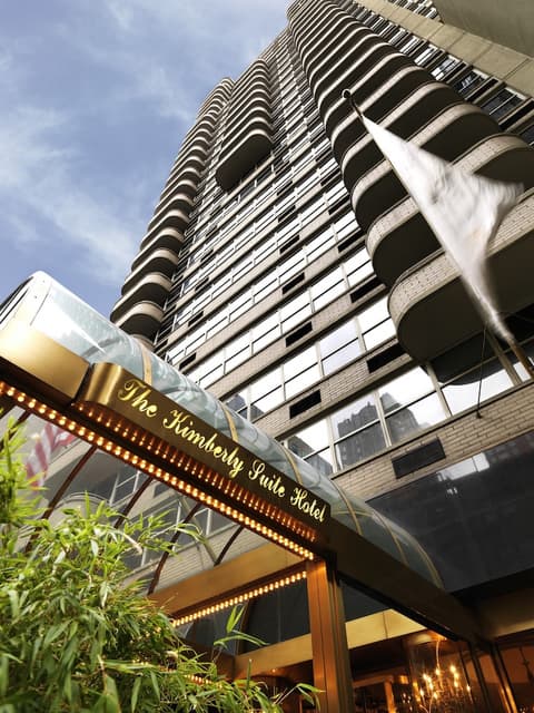 The Kimberly Hotel, Front of property