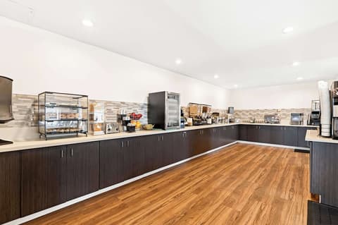 Best Western Yacht Harbor Hotel, Breakfast area