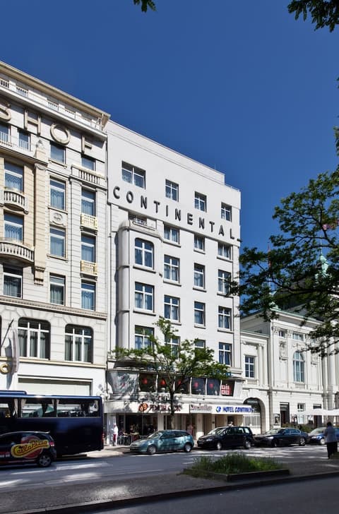 Hotel Continental Hamburg, Property entrance