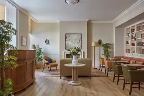 Miiro Templeton Garden, Reception