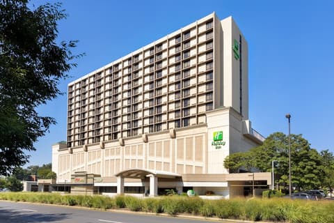 Holiday Inn National Airport/Crystal City by IHG, Exterior