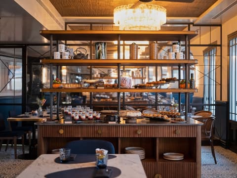 Only YOU Hotel Valencia, Breakfast area