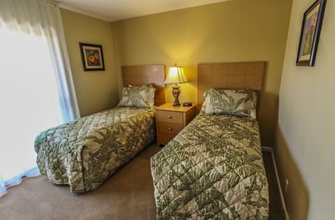 Desert Vacation Villas, Room