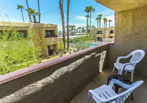 Desert Vacation Villas, Balcony