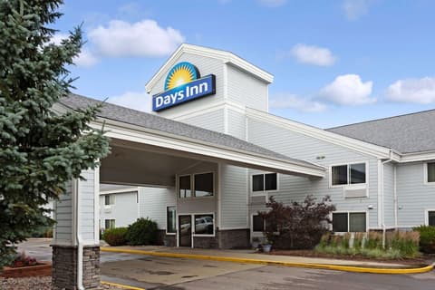 Days Inn by Wyndham Cheyenne, Exterior