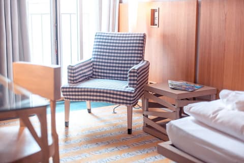 Hotel Bleibtreu Berlin by Golden Tulip, Room