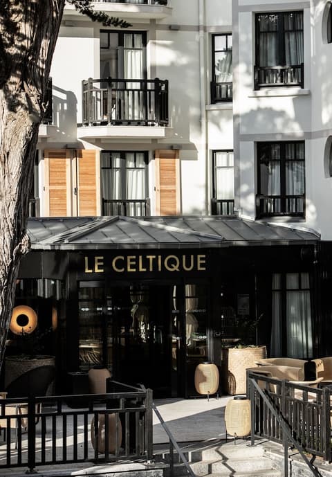 Le Celtique & Spa, Exterior