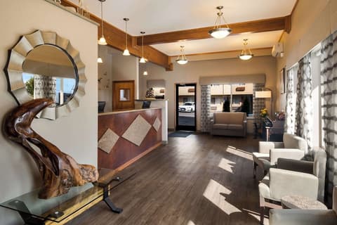 Best Western Holiday Hotel, Lobby