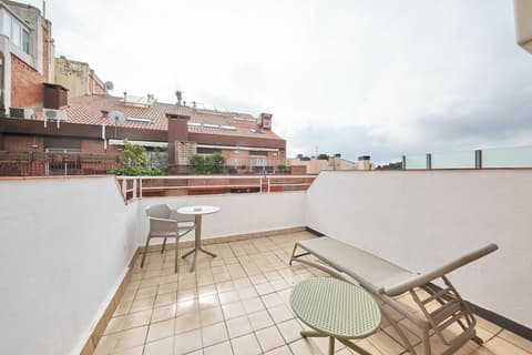 Catalonia Park Güell, Terrace/patio