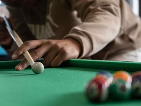 ibis Cannes Centre, Exterior