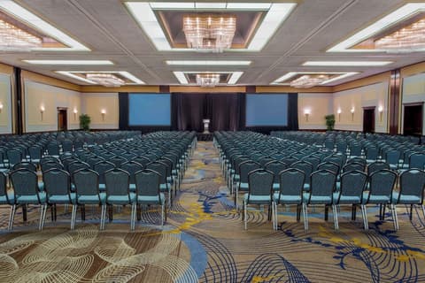 Hyatt Regency Buffalo / Hotel and Conference Center, Lobby