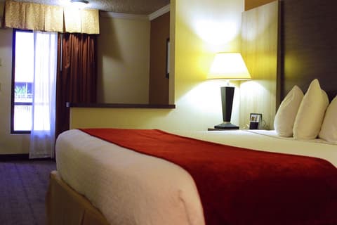 Best Western Galleria Inn & Suites, Room