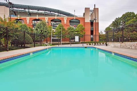 Country Inn & Suites by Radisson, Atlanta Downtown, Pool