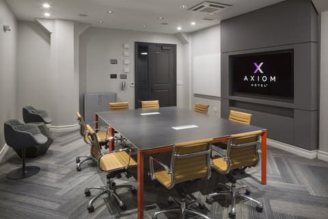 Axiom Hotel, Meeting facility