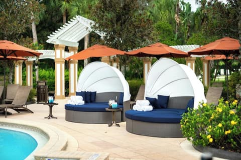 Renaissance Orlando at SeaWorld, Pool