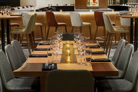 DoubleTree by Hilton Colorado Springs, Family dining